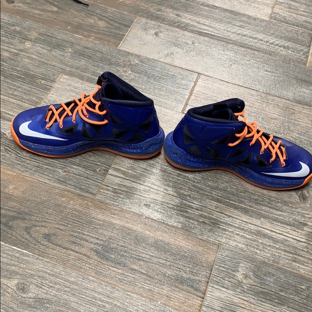Lebron Ten - Picture 2 of 2